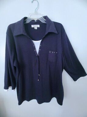 Navy Fooler Country Collections Top-New Condition